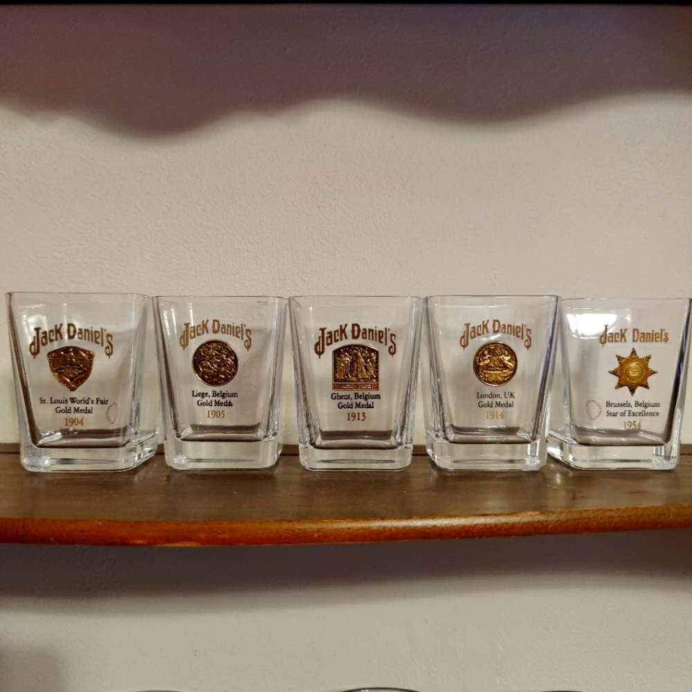 Jack Daniel's Gold Medal Shot Glass Set
